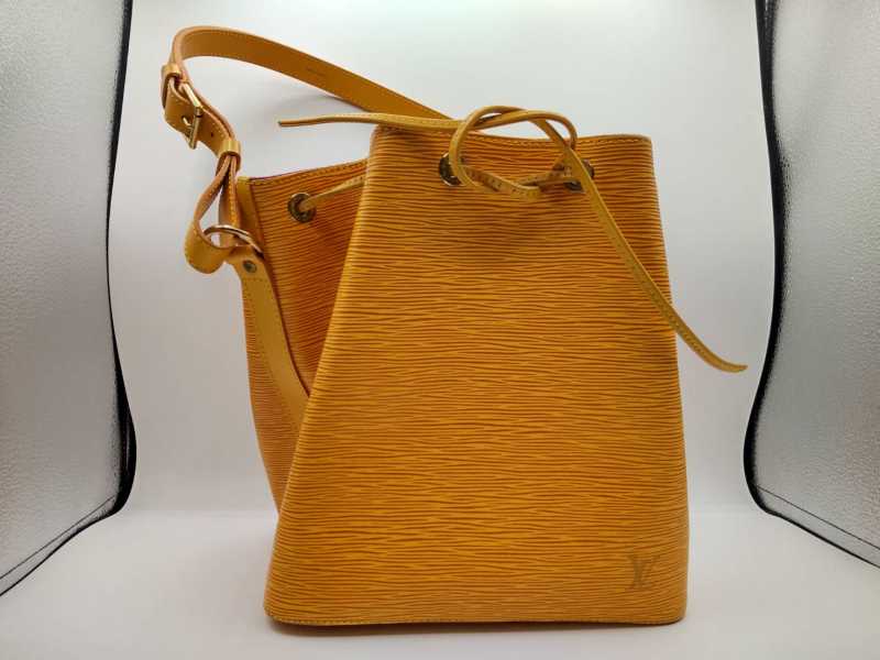 ルイヴィトン買取 ノエ M44009